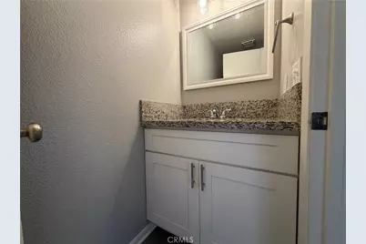 14610 Green River, Victorville, CA 92394 - Photo 11