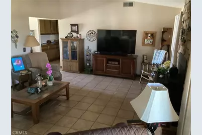 18616 Plumas Street, Hesperia, CA 92345 - Photo 17