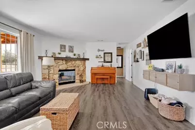 12320 Waynoka, Apple Valley, CA 92308 - Photo 7