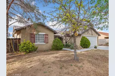 22404 Broken Lance Court, Apple Valley, CA 92307 - Photo 11