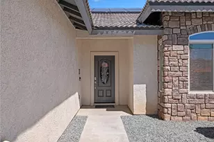 18630 Plumas St, Hesperia, CA 92345 - Photo 5