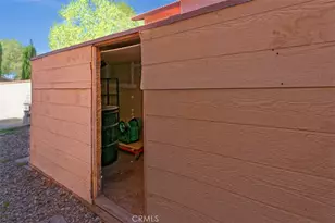 13030 Caspian, Victorville, CA 92395 - Photo 9