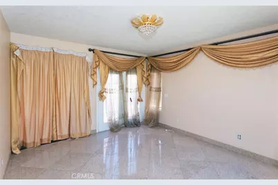 13030 Caspian, Victorville, CA 92395 - Photo 15