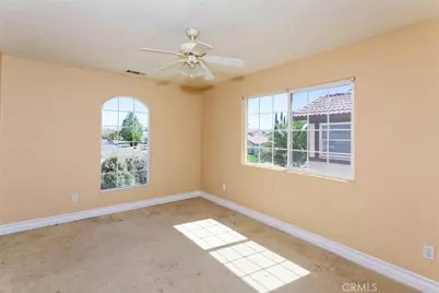 13030 Caspian, Victorville, CA 92395 - Photo 33