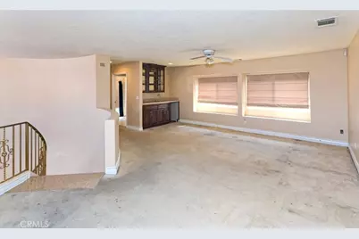 13030 Caspian, Victorville, CA 92395 - Photo 27