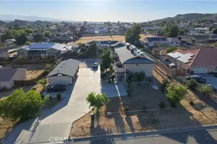 16228 Wato Rd, Apple Valley, CA 92307 - Photo 17