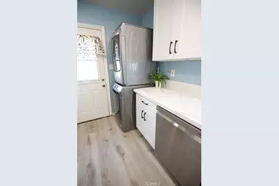 10008 Geneva, Montclair, CA 91763 - Photo 7