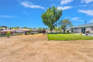 9317 Sabina, Hesperia, CA 92345 - Photo 37