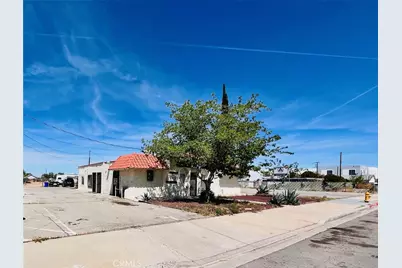 12036 Bartlett Avenue, Adelanto, CA 92301 - Photo 21