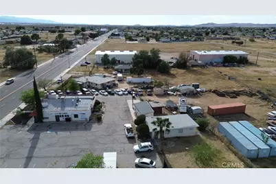 12036 Bartlett Avenue, Adelanto, CA 92301 - Photo 13