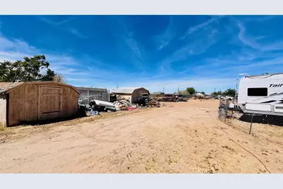 12036 Bartlett Avenue, Adelanto, CA 92301 - Photo 35