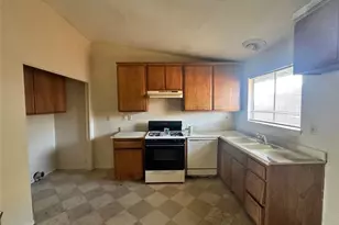 12765 Pocomoke Rd, Apple Valley, CA 92308 - Photo 3