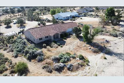 10685 Crystal Air, Pinon Hills, CA 92372 - Photo 1
