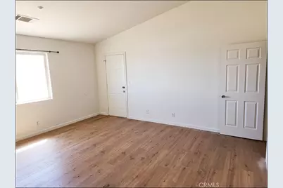 10685 Crystal Air, Pinon Hills, CA 92372 - Photo 9