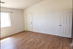 10685 Crystal Air, Pinon Hills, CA 92372 - Photo 9