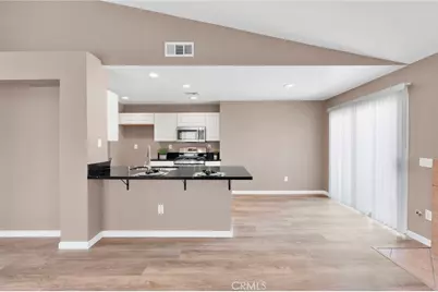 14334 Chamberlain, Victorville, CA 92394 - Photo 9