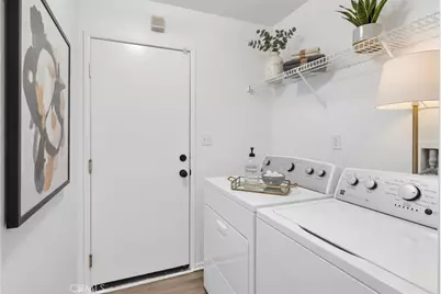 13499 Merry Oaks Street, Victorville, CA 92392 - Photo 35