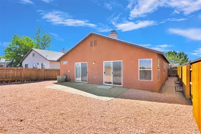 13499 Merry Oaks Street, Victorville, CA 92392 - Photo 39