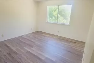 15016 Whitekirk, Victorville, CA 92394 - Photo 11