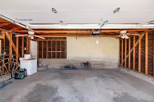 661 W Buena Vista, Barstow, CA 92311 - Photo 25