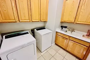 10485 Nobleton Rd, Apple Valley, CA 92308 - Photo 21