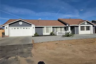 13502 Cuyamaca Rd, Apple Valley, CA 92308 - Photo 3