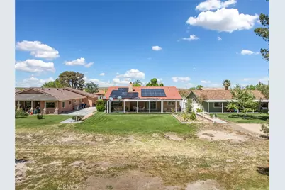 15163 Tournament Drive, Helendale, CA 92342 - Photo 9