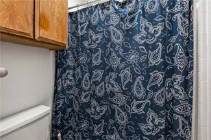 14837 Melbourne, Hesperia, CA 92345 - Photo 31