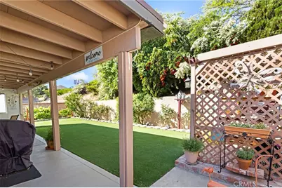 13460 Chinquapin, Victorville, CA 92395 - Photo 33