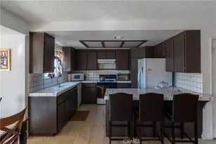 13870 Evergreen, Victorville, CA 92395 - Photo 9