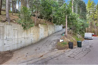 26697 Lake Forest, Twin Peaks, CA 92391 - Photo 13