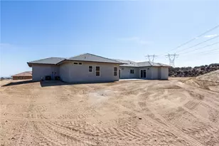 6848 Braceo St, Oak Hills, CA 92344 - Photo 41