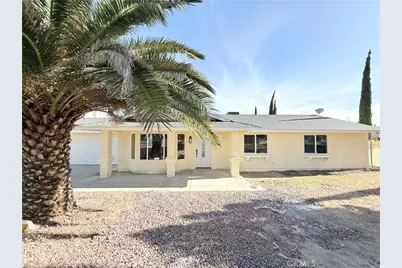 15807 Sitting Bull, Victorville, CA 92395 - Photo 3
