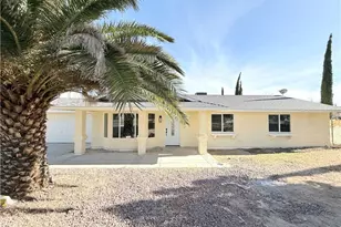 15807 Sitting Bull, Victorville, CA 92395 - Photo 3