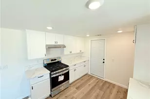 15807 Sitting Bull, Victorville, CA 92395 - Photo 13