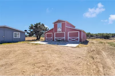 8074 Mira Mar Road, Phelan, CA 92371 - Photo 35