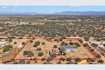 8074 Mira Mar Road, Phelan, CA 92371 - Photo 43