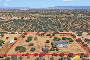8074 Mira Mar Rd, Phelan, CA 92371 - Photo 43
