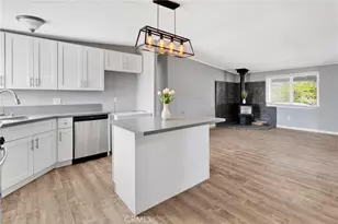 8074 Mira Mar Rd, Phelan, CA 92371 - Photo 1