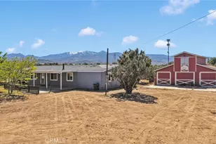 8074 Mira Mar Rd, Phelan, CA 92371 - Photo 5