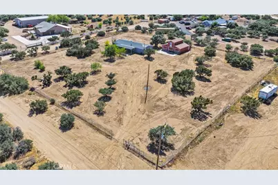 8074 Mira Mar Road, Phelan, CA 92371 - Photo 41
