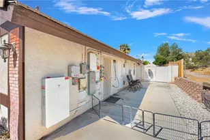 16258 Chiwi, Apple Valley, CA 92307 - Photo 41