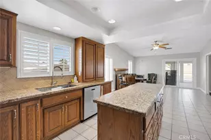 16258 Chiwi, Apple Valley, CA 92307 - Photo 9