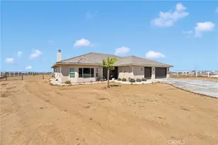 9926 Fir St, Oak Hills, CA 92344 - Photo 3