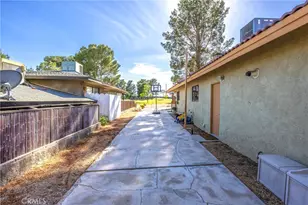 14651 Greenbriar Dr, Helendale, CA 92342 - Photo 23