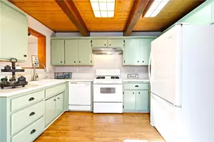 2015 Mojave Scenic, Wrightwood, CA 92397 - Photo 9