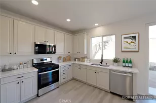 9454 Apricot Ct, Hesperia, CA 92345 - Photo 3