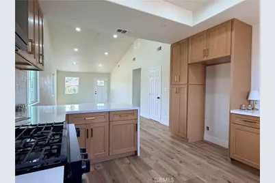 1147 N Island Avenue, Wilmington, CA 90744 - Photo 11