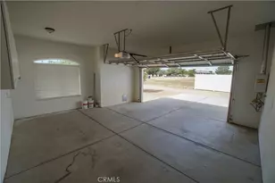 14042 Estero, Victorville, CA 92392 - Photo 41