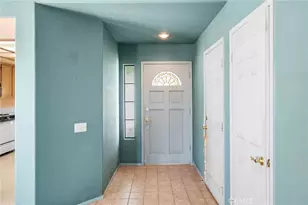 16383 Salinas, Victorville, CA 92394 - Photo 7